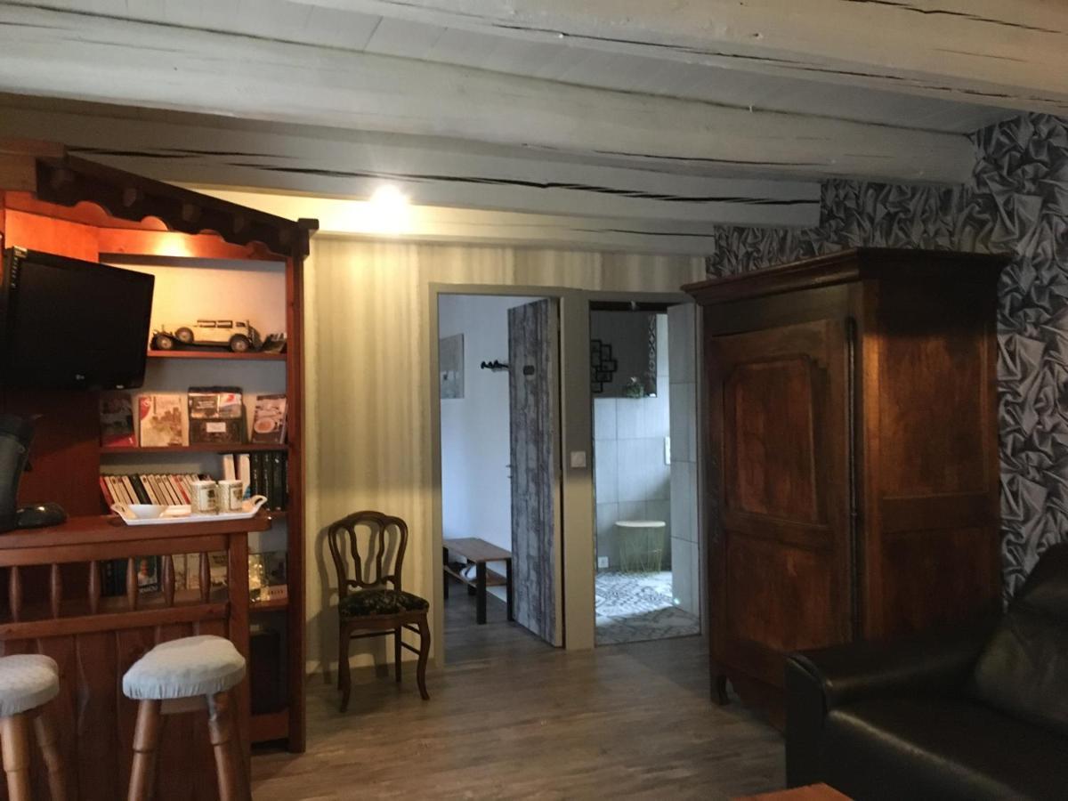 Chambres D'Hotes Les Vergers De Louise Thiolieres Eksteriør bilde